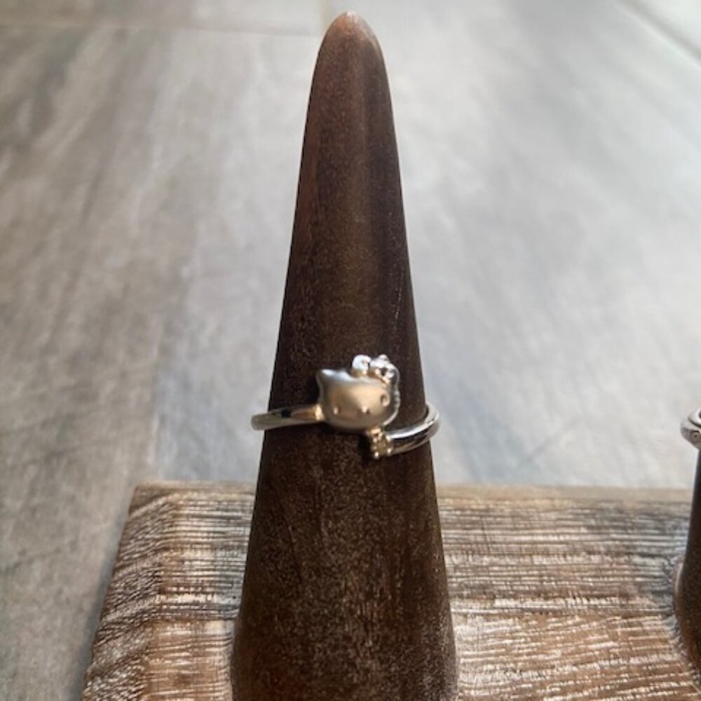 Sterling Silver Hello Kitty Ring with Genuine Diamond - Size 6 - Excellent